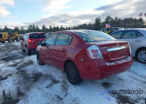 2010 Nissan Sentra 2.0 from USA, damaged, VIN 3N1AB6AP3AL635623
